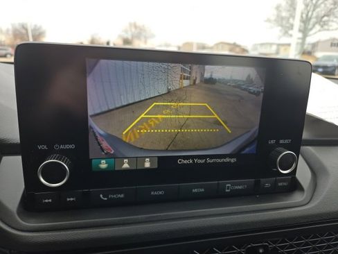 Used 2023 Honda Accord EX image 17