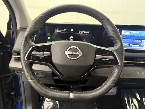 Used 2023 Nissan Ariya AWD image 20