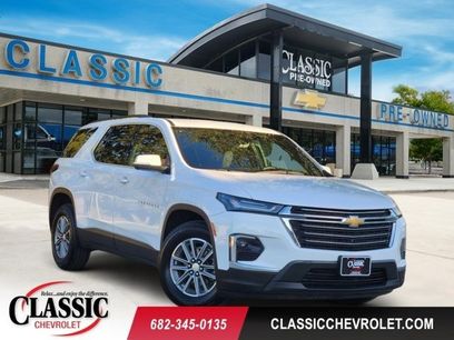 Used 2022 Chevrolet Traverse LT