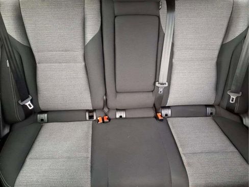 Used 2023 Nissan Rogue SV FWD image 17