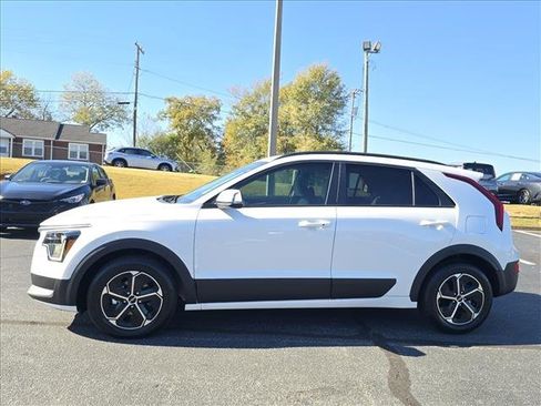 New 2026 Kia Niro EX image 6