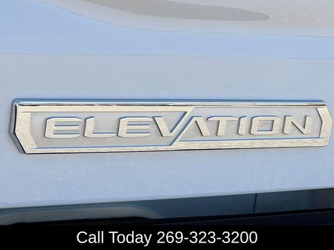 Used 2026 GMC Sierra 1500 Elevation AWD/4WD image 10