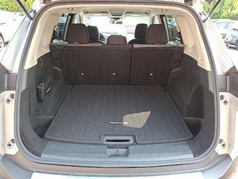 Certified 2021 Nissan Rogue SV image 62