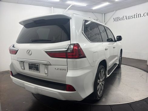 Used 2016 Lexus LX 570 4WD w/ Luxury Package image 7