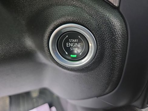 Used 2021 GMC Sierra 2500 Denali w/ Denali Ultimate Package image 21