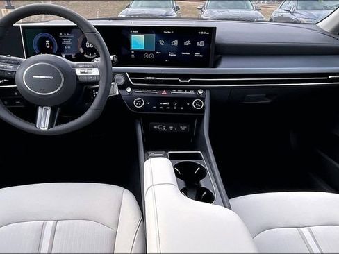 New 2026 Hyundai Sonata SEL image 5