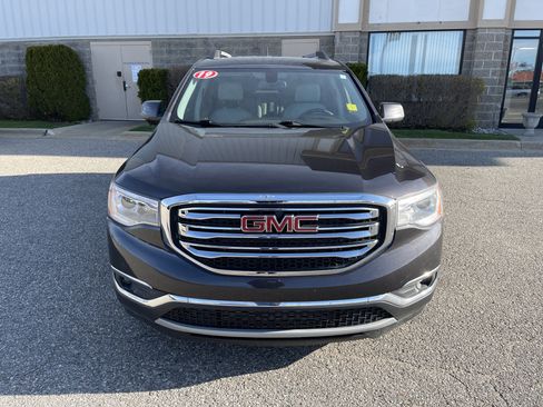 Used 2019 GMC Acadia SLT AWD/4WD image 8