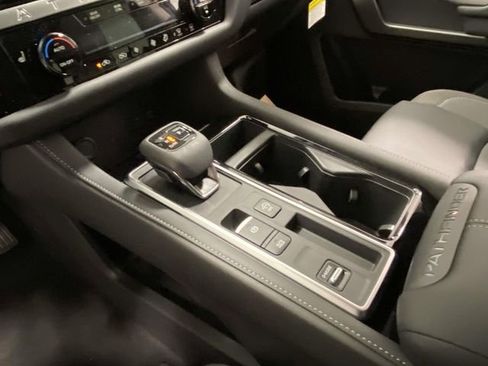 New 2026 Nissan Pathfinder SL image 16
