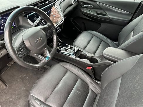 Used 2022 Chevrolet Bolt LT w/ Infotainment Package image 10