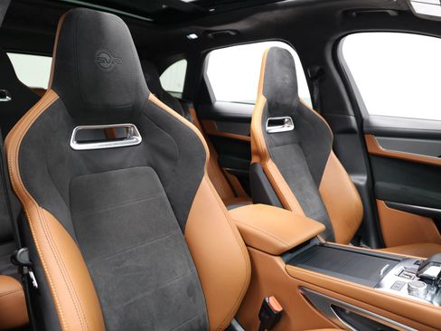 Used 2022 Jaguar F-PACE SVR AWD/4WD image 86