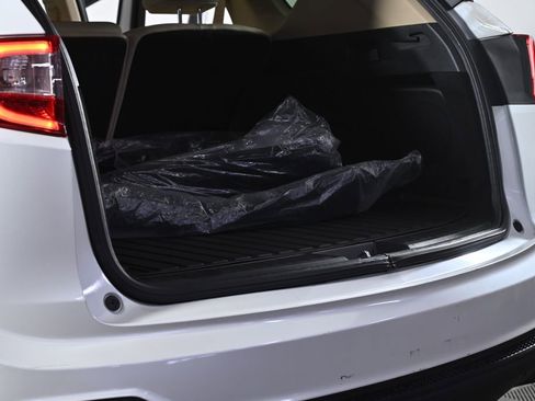 Used 2021 Acura RDX AWD image 39