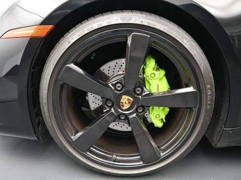 Certified 2024 Porsche 911 Carrera T RWD image 27