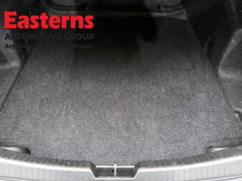 Used 2024 Chevrolet Malibu LT image 9