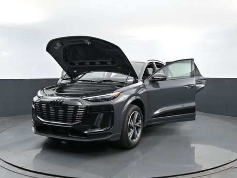 New 2027 Audi Q6 e-tron Premium AWD/4WD image 26