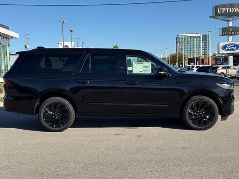 New 2025 Lincoln Navigator L Reserve w/ Jet Appearance Package AWD/4WD image 2