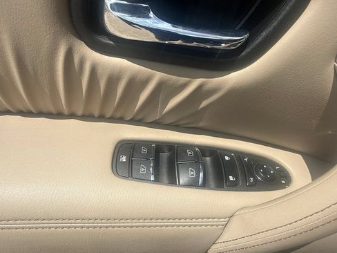 Certified 2024 Nissan Armada Platinum w/ Captain's Chairs Package RWD image 22