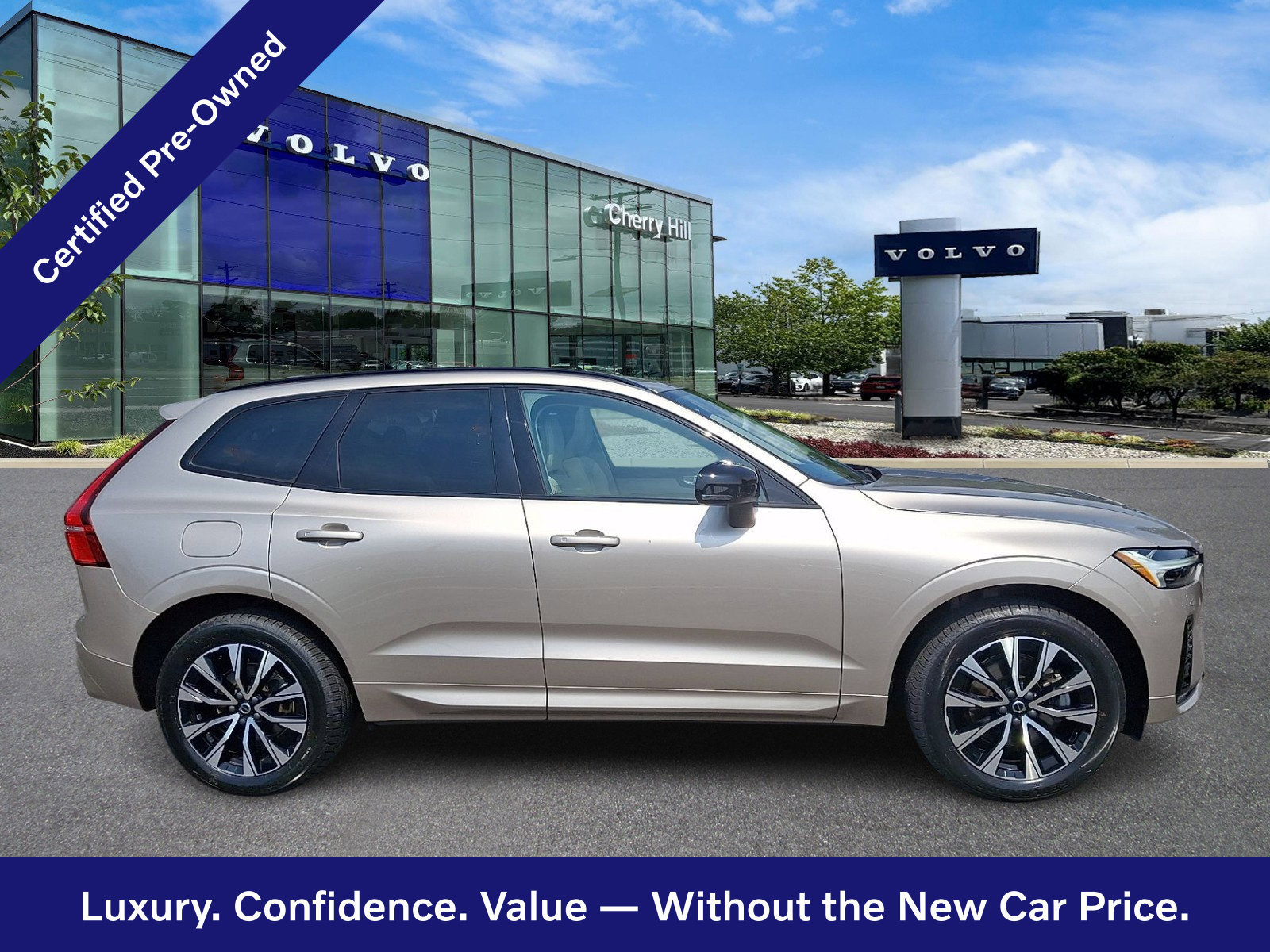 Certified 2024 Volvo XC60 B5 Core w/ Protection Package Premier AWD/4WD image 8