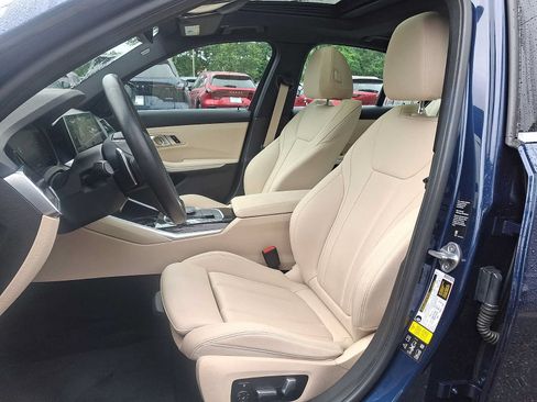 Used 2020 BMW 330i xDrive Sedan w/ Premium Package AWD/4WD image 10