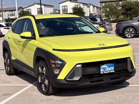 Used 2024 Hyundai Kona SEL FWD image 8