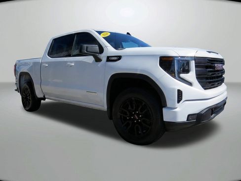 Used 2026 GMC Sierra 1500 Elevation AWD/4WD image 1
