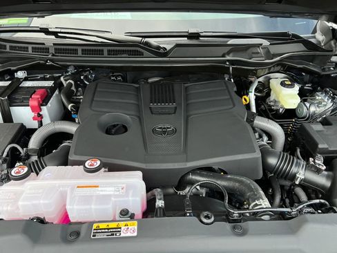 New 2026 Toyota Tundra Limited image 9