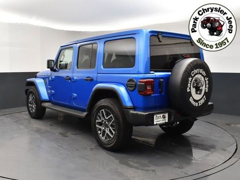Used 2024 Jeep Wrangler Sahara w/ Technology Group image 4