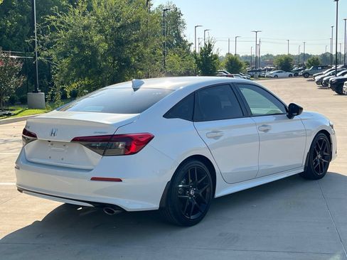 Used 2024 Honda Civic Sport image 12
