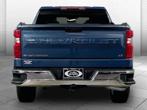 Used 2024 Chevrolet Silverado 1500 LT AWD/4WD image 3