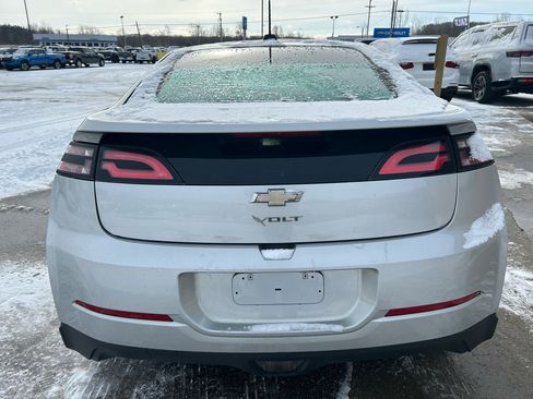 Used 2015 Chevrolet Volt image 6