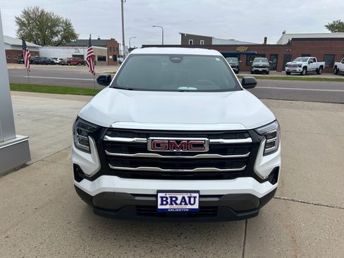 Used 2026 GMC Terrain Elevation AWD/4WD image 3