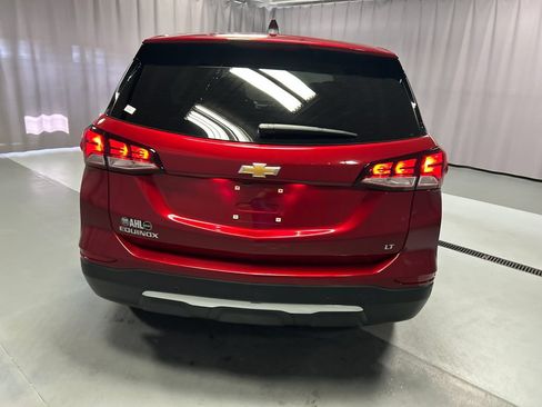 Used 2024 Chevrolet Equinox LT w/ LPO, Floor Liner Package FWD image 6