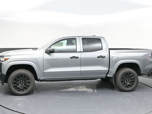 New 2026 Chevrolet Colorado W/T w/ WT Custom Package AWD/4WD image 4