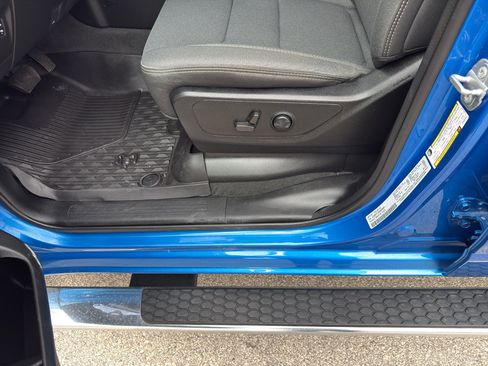 Used 2022 RAM 1500 Big Horn AWD/4WD image 16