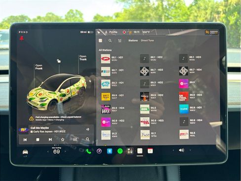 Used 2023 Tesla Model Y Long Range AWD/4WD image 23