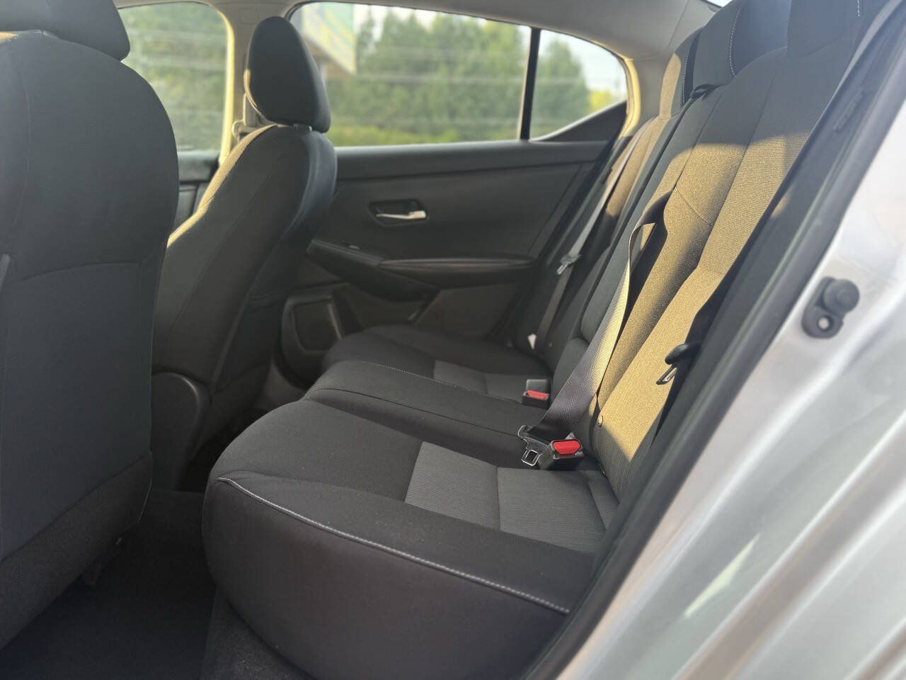 Used 2020 Nissan Sentra SV FWD image 13