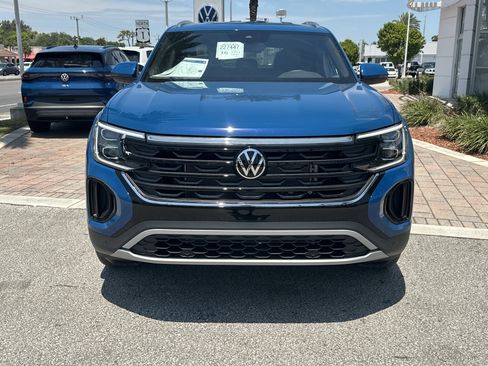 New 2026 Volkswagen Atlas Cross Sport SE FWD image 4