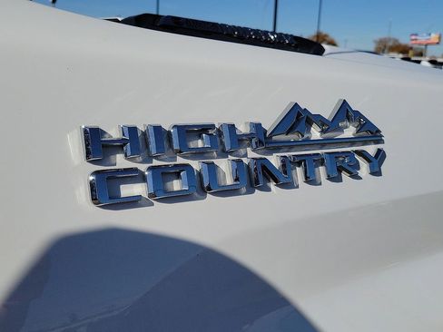 Used 2023 Chevrolet Silverado 3500 High Country image 7