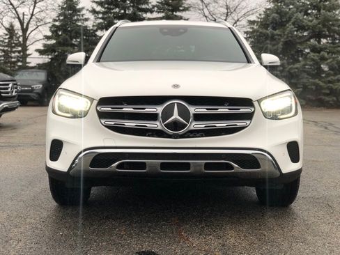 Used 2022 Mercedes-Benz GLC 300 4MATIC w/ Driver Assistance Package image 2