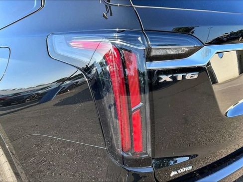 Used 2023 Cadillac XT6 Sport AWD/4WD image 29