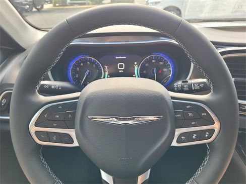 New 2026 Chrysler Voyager LX image 27