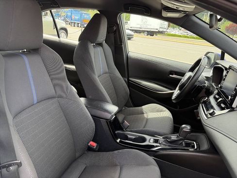 Used 2020 Toyota Corolla SE FWD image 18