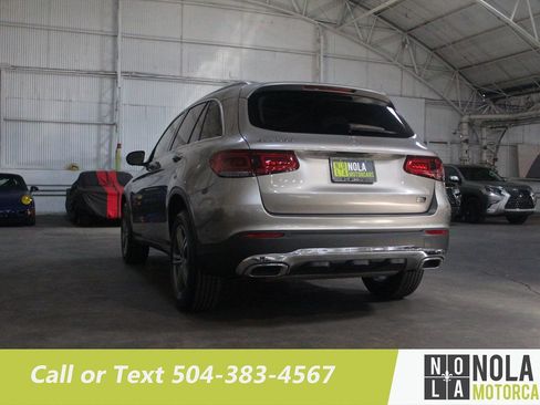 Used 2022 Mercedes-Benz GLC 300 SUV image 17