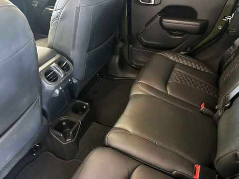Used 2021 Jeep Wrangler Unlimited Sport AWD/4WD image 4