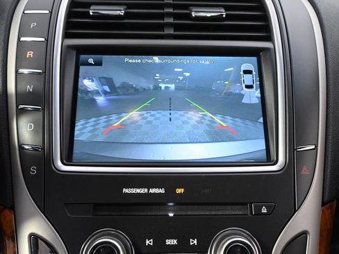 Used 2016 Lincoln MKX Reserve w/ Driver Assistance Package AWD/4WD image 30