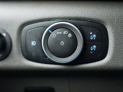 Used 2023 Ford Transit 350 XLT RWD image 18