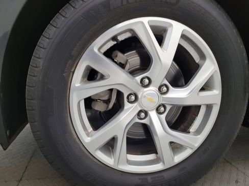 Used 2019 Chevrolet Equinox LT image 31