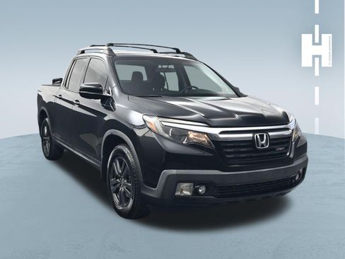 Used 2017 Honda Ridgeline Sport image 1