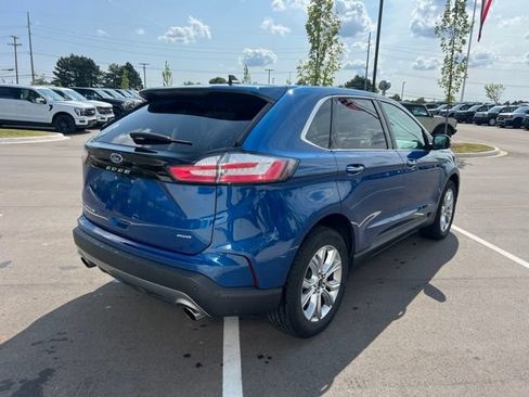 Used 2024 Ford Edge Titanium AWD/4WD image 5