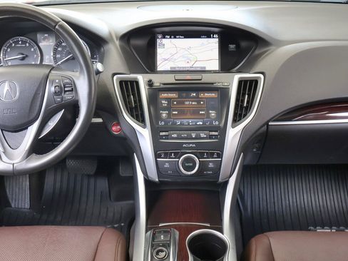 Used 2015 Acura TLX V6 w/ Technology Package FWD image 17