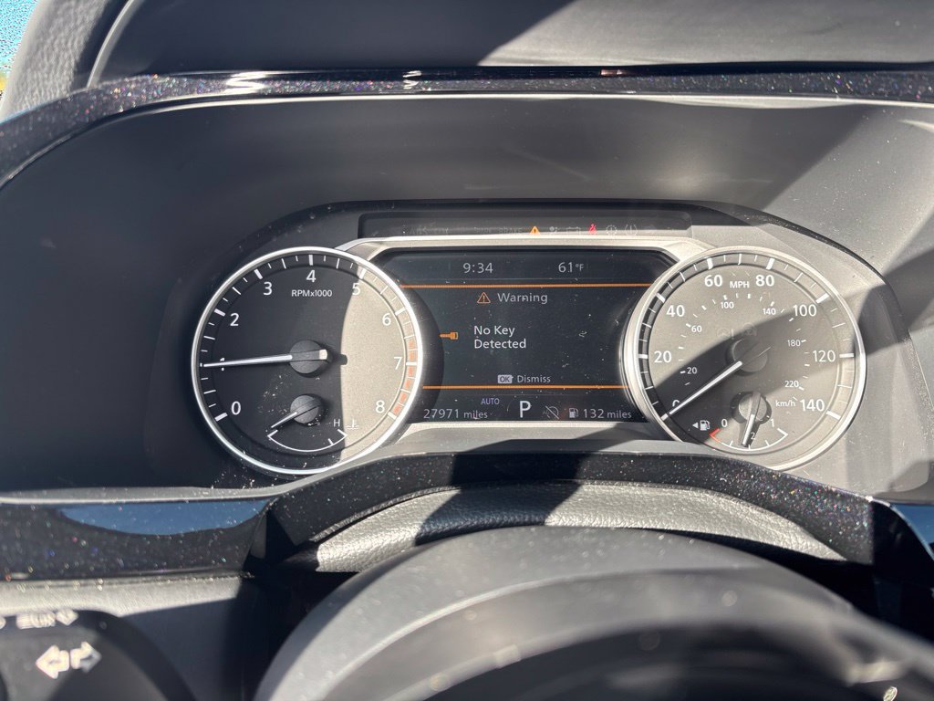 Used 2024 Nissan Pathfinder SL AWD/4WD image 15